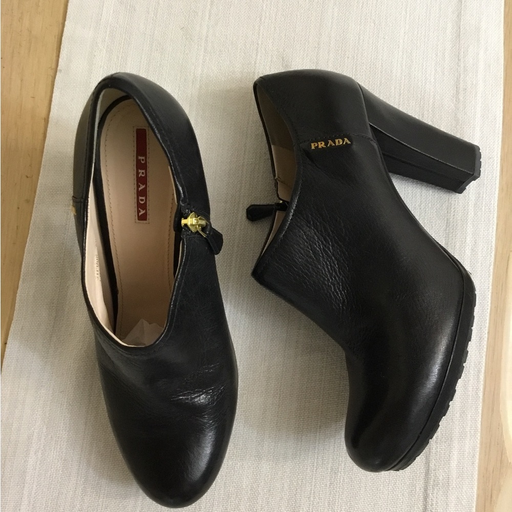 Prada Black Leather Heeled Booties - Picture 4 of 9
